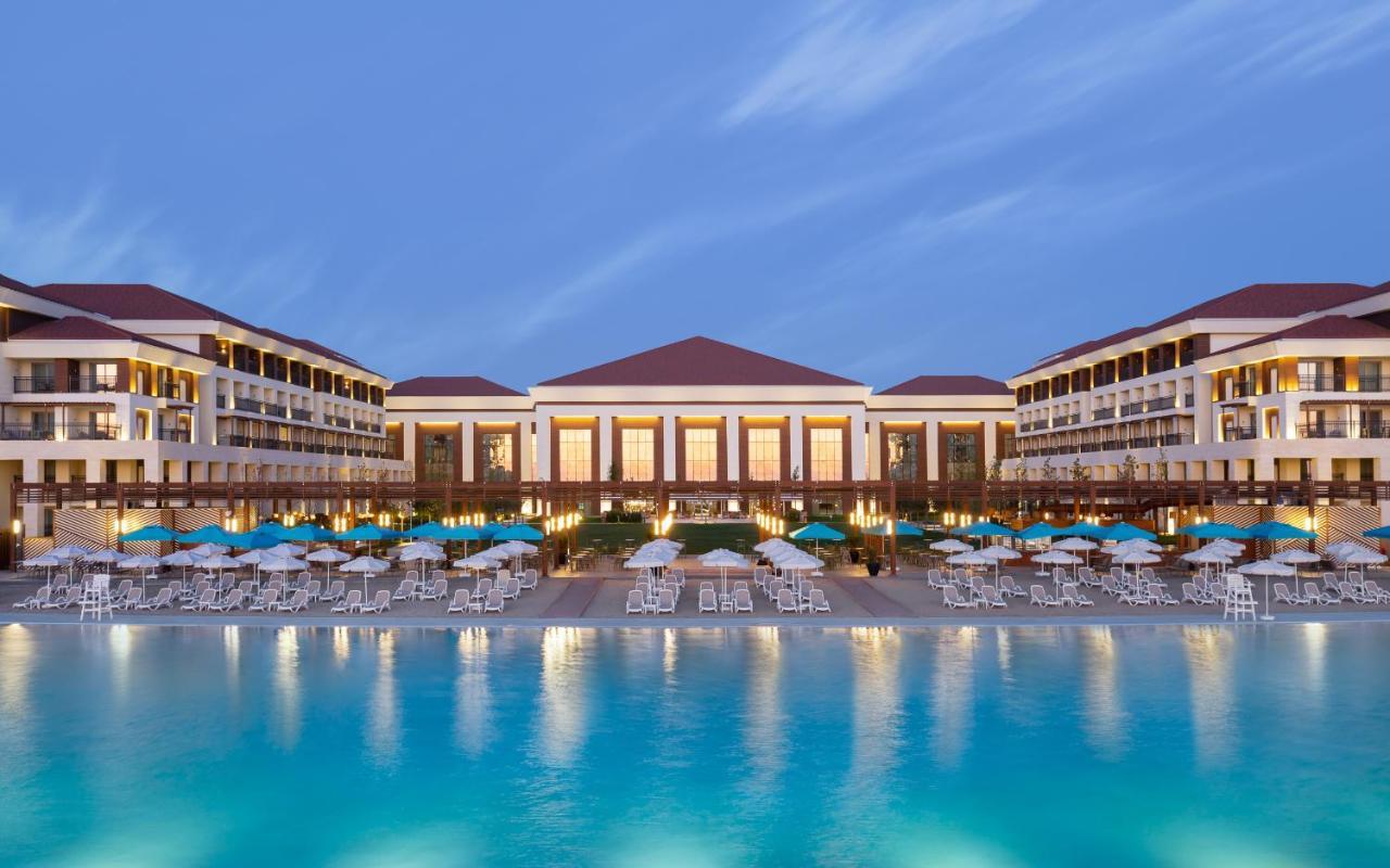 Hotel Rixos Water World Aktau Aqtau Exterior foto