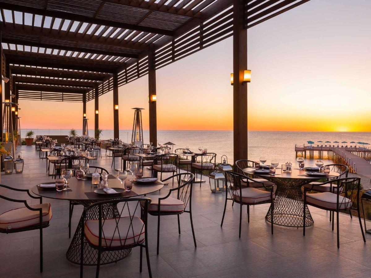 Hotel Rixos Water World Aktau Aqtau Exterior foto