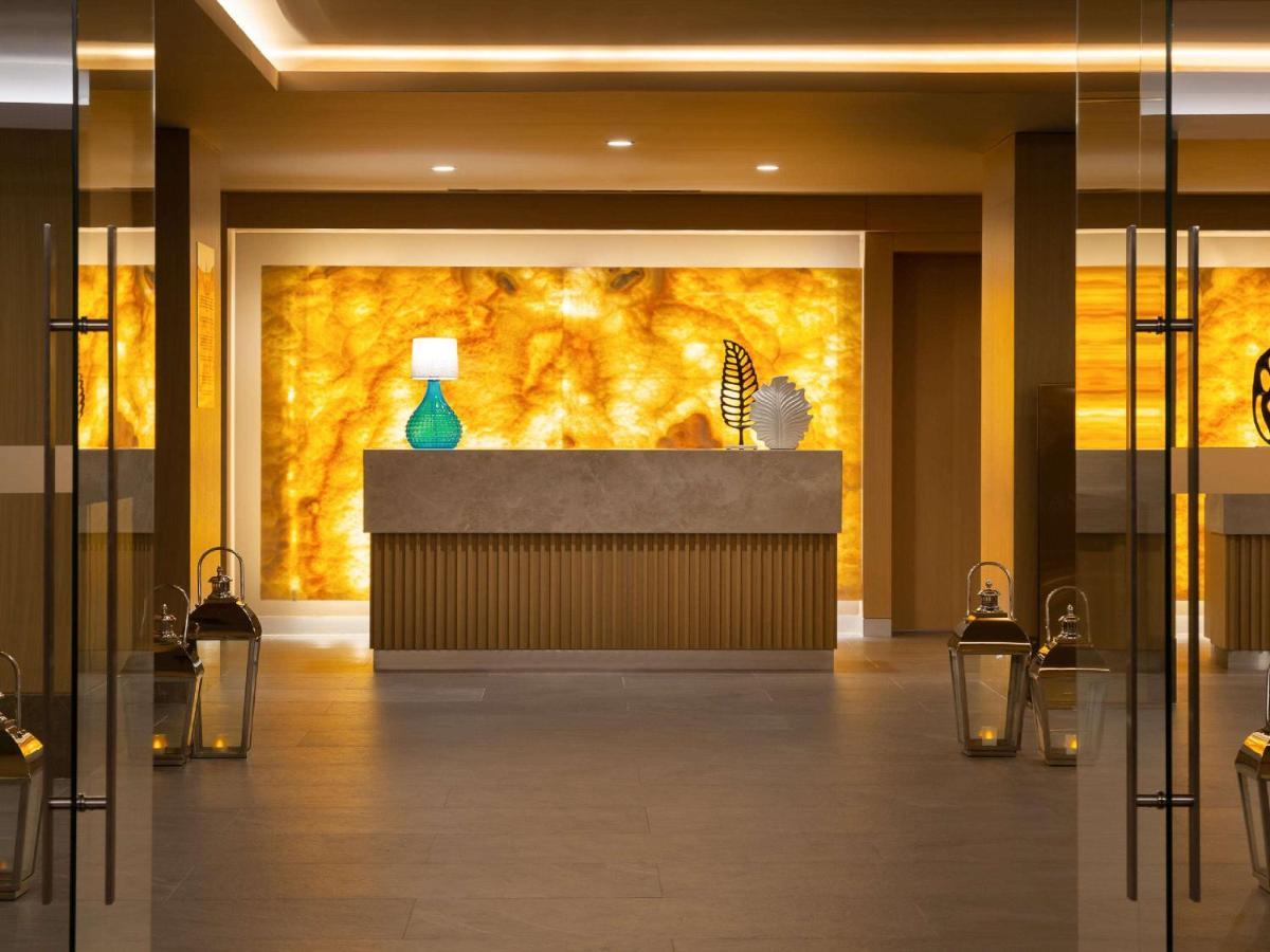 Hotel Rixos Water World Aktau Aqtau Exterior foto