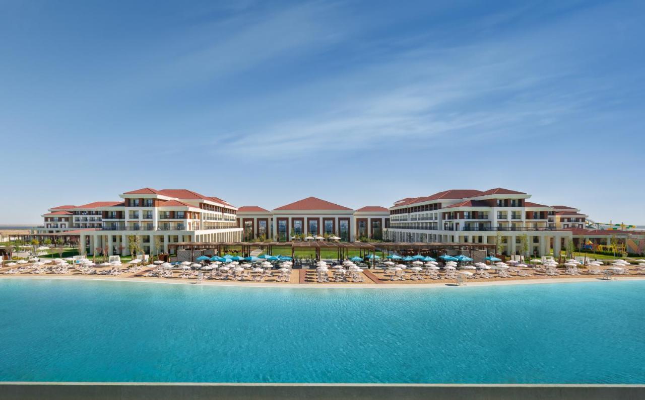 Hotel Rixos Water World Aktau Aqtau Exterior foto